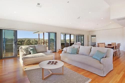 Five-Bedroom Holiday Home