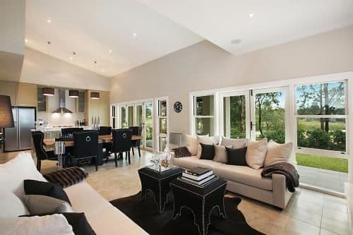 Five-Bedroom Holiday Home