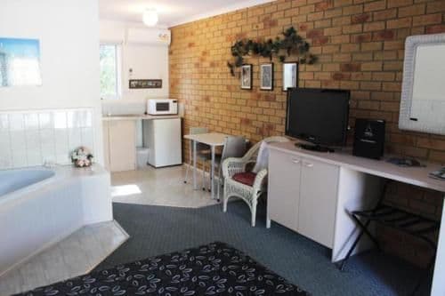 Double Room with Spa Bath