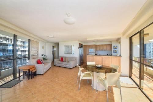 Two-Bedroom Deluxe Apartment - High Floor