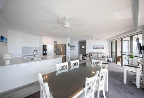 Two-Bedroom Deluxe Apartment - High Floor