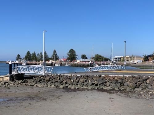 Boat Harbour Jetty B&B2