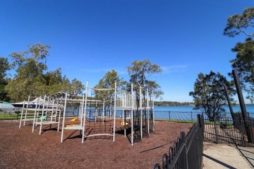 The Lakehouse in Raffetys Resort2