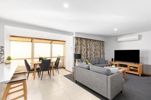 City Four Apartment0