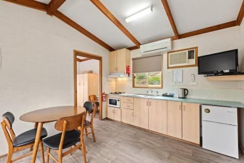 Standard 2 Bedroom Cabin - Pet Friendly