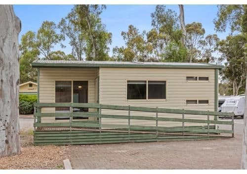 Standard 2 Bedroom Cabin - Pet Friendly