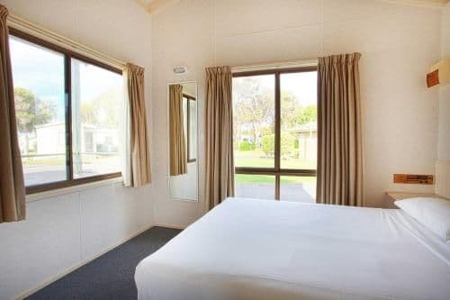 Standard Cabin - Sleeps 4