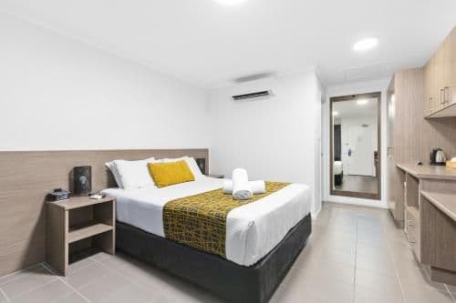 Superior Queen Room (Pet Friendly)