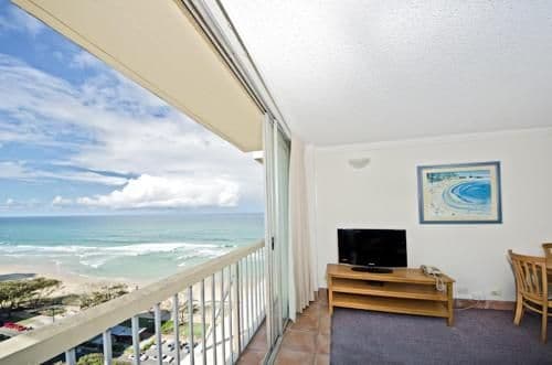 One-Bedroom Apartment with Ocean View