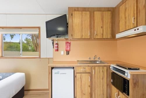 Economy Studio Cabin