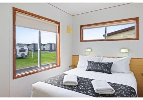 Standard 2 Bedroom Cabin - Pet Friendly