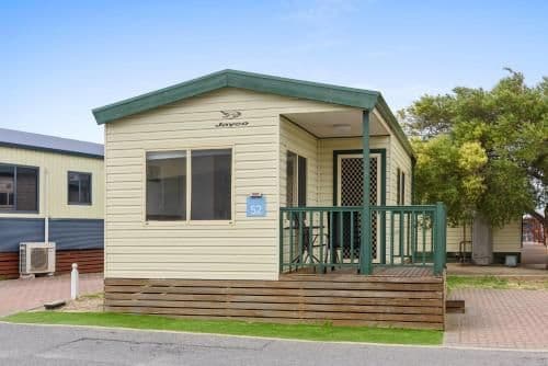 Standard 2 Bedroom Cabin - Sleeps 6