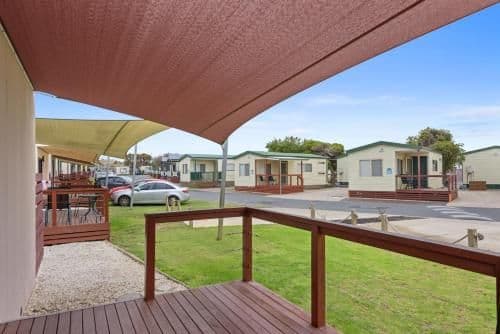 Deluxe 3 Bedroom Beach Cabin - Sleeps 6
