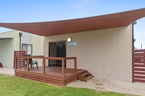 Deluxe 3 Bedroom Beach Cabin - Sleeps 6