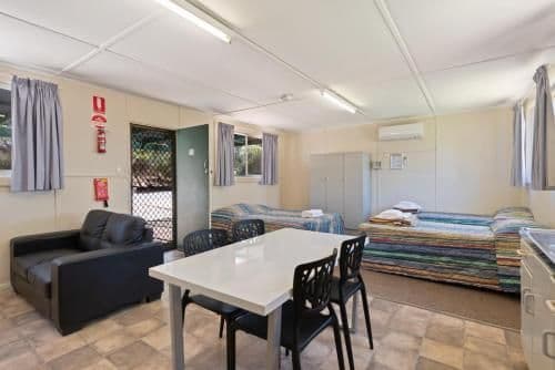 Economy Studio Cabin - Pet Friendly