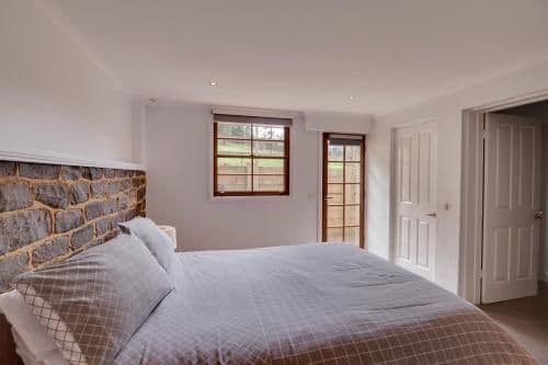 Four-Bedroom Chalet - Redwood