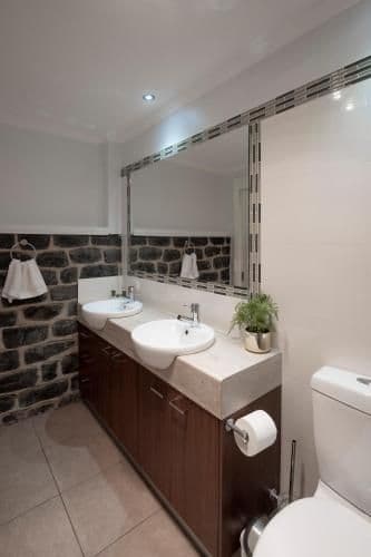 Four-Bedroom Chalet - Redwood