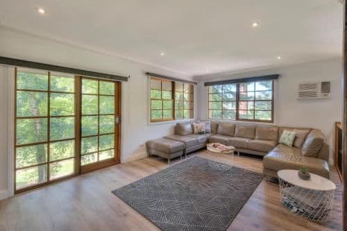 Four-Bedroom Chalet - Redwood