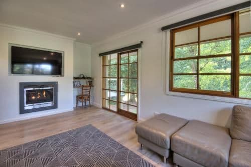 Four-Bedroom Chalet - Redwood