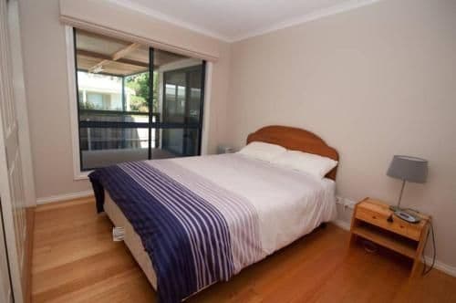 Four-Bedroom Holiday Home - Cambroe