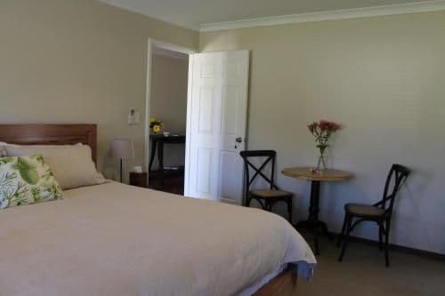 Acacia Suite