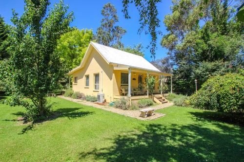 Harrietville Cottage0