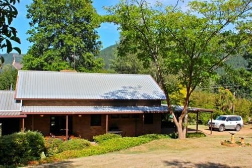 Kaighins Place1