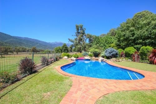 Wombat Hollow3
