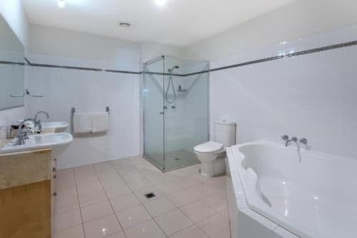 4 bedroom apartment with sea view - Apartment 5