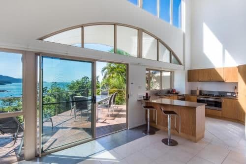 4 bedroom apartment with sea view - Apartment 5