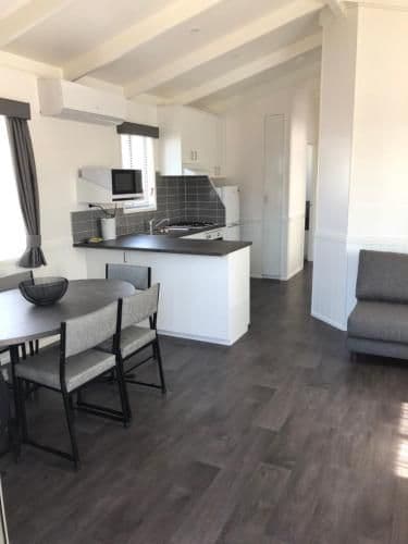 Deluxe Three-Bedroom Cabin (No Pets)
