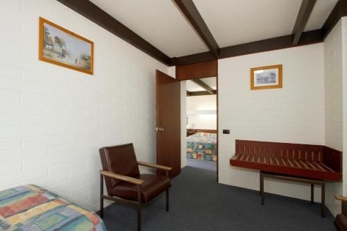 Midtown Motor Inn3