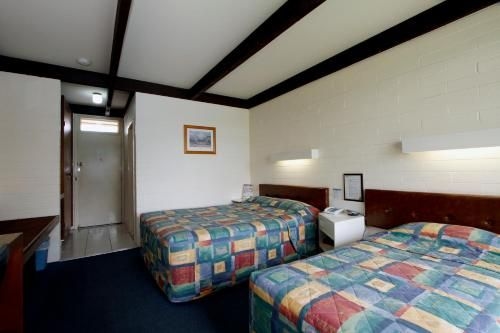 Midtown Motor Inn1