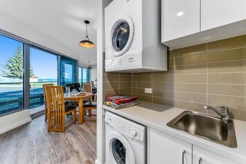 Two-Bedroom Ground Floor Apartment with Ocean View (Disability Access) - Lipsom