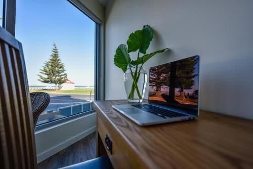 Two-Bedroom Ground Floor Apartment with Ocean View (Disability Access) - Lipsom
