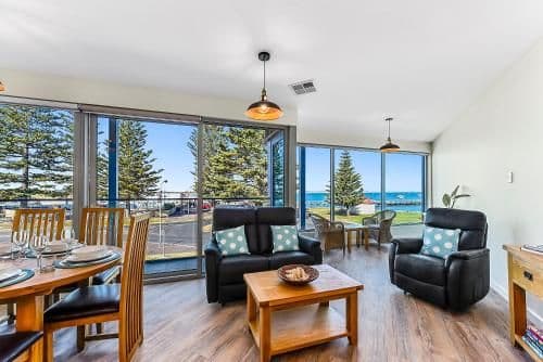 Two-Bedroom Apartment with Ocean View - Westrock