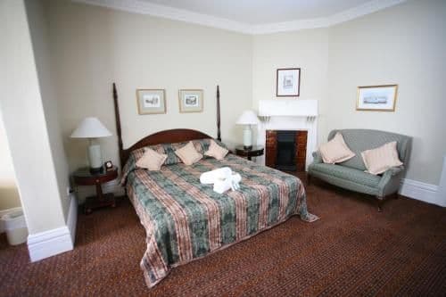 Superior King or Twin room with Ensuite