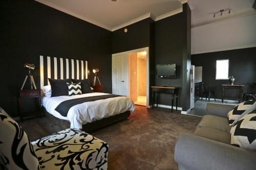 One Paddock Currency Creek Winery Villas0