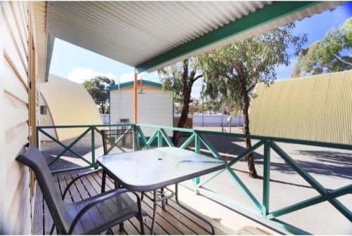 Standard 1 Bedroom Cabin - Sleeps 4
