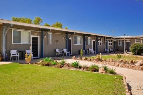 Getaway Villas Unit 38-4 - 1 Bedroom Self-Contained Accommodation0