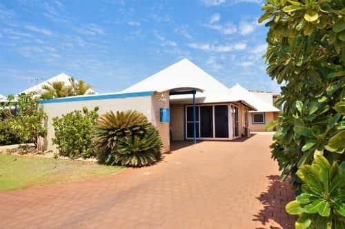 Osprey Holiday Village Unit 119 - Beautiful 3 Bedroom Holiday Villa with a Pool in the Complex Osprey Holiday Village Unit 119 - Beautiful 3 Bedroom Holiday Villa with a Pool in the Complex