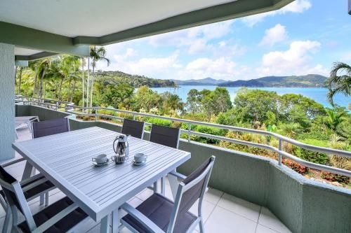 Beach Front Lagoon Lodge Apartments0