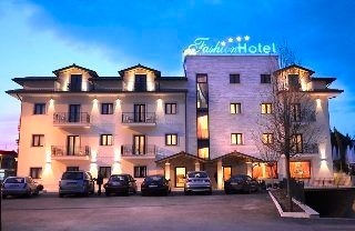 Fashion Hotel1