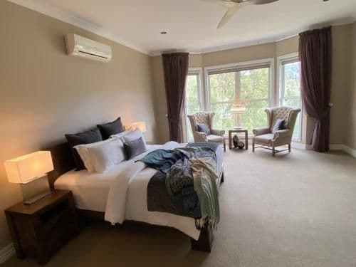 King Room with Spa Bath