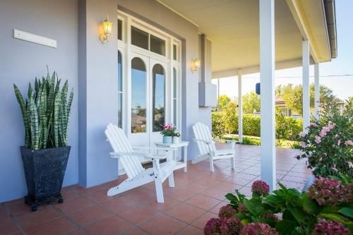 Camellia Cottage3