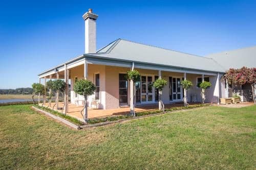 Four-Bedroom Holiday Home