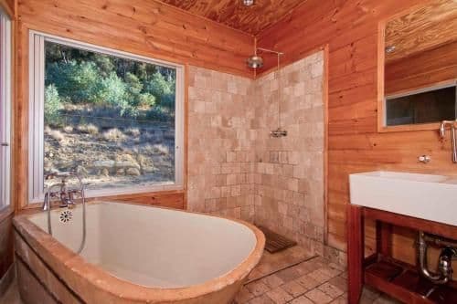 Four-Bedroom Holiday Home
