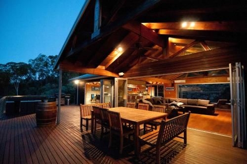 Milbrodale Lodge0