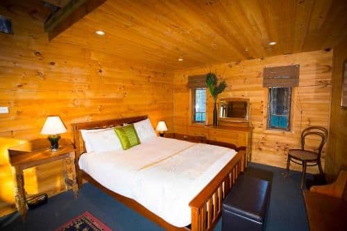 Five-Bedroom Holiday Home