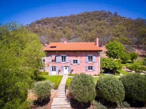 Four-Bedroom Holiday Home